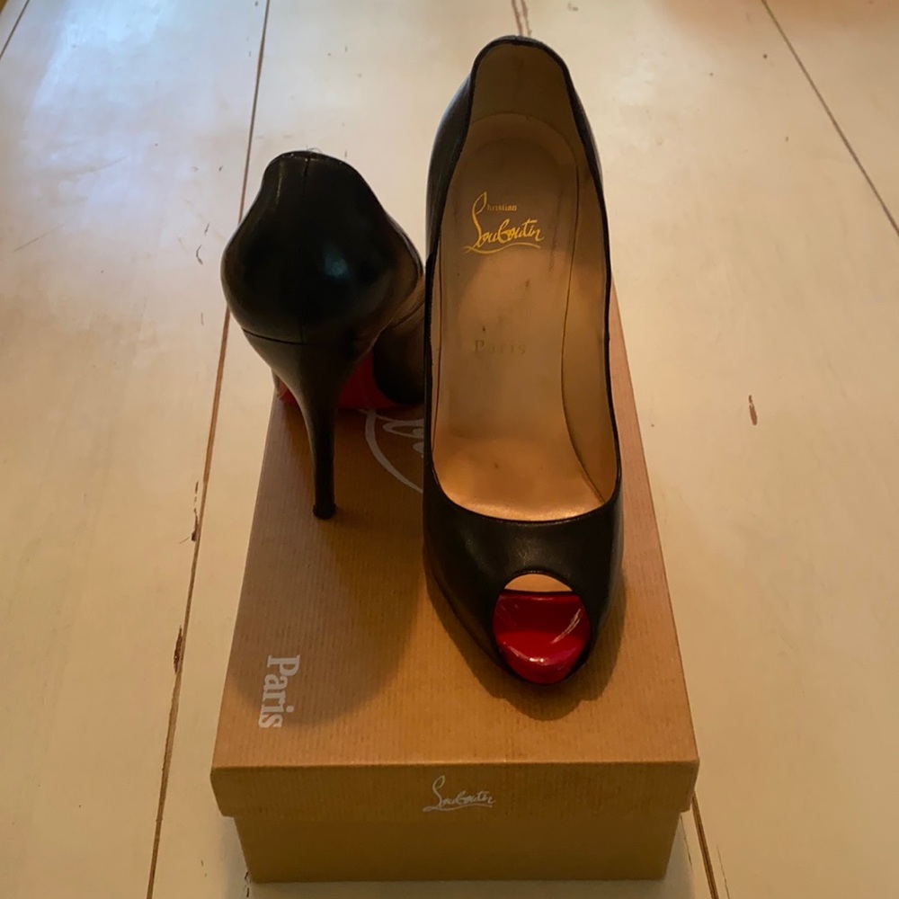 Christian Louboutin heels 37 - Picture 2 of 8